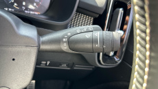 Volvo Xc40 2.0 B4P R DESIGN Pro 5dr Auto Petrol Estate